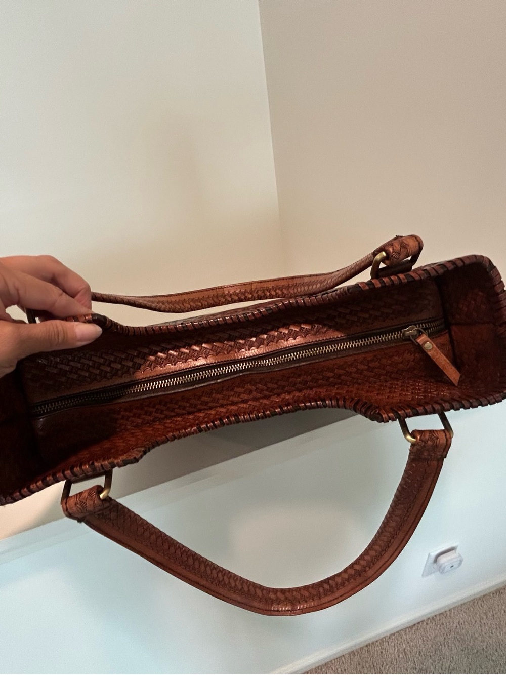 New Vilenca Hand-Tooled Leather Tote Bag - Brown - Picture 14 of 14
